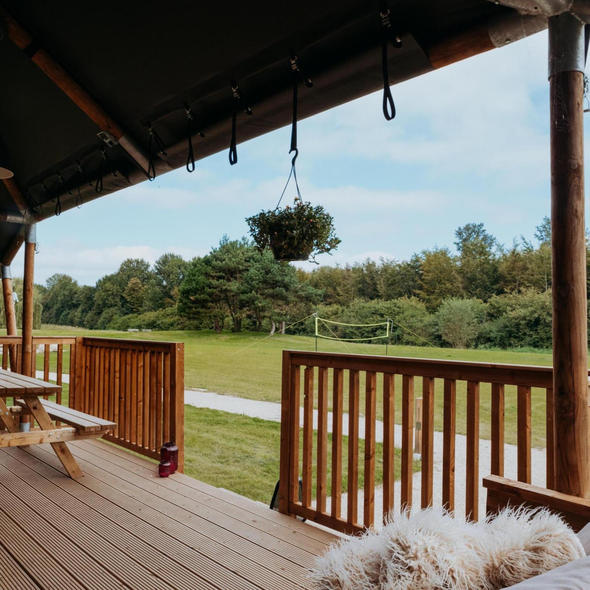 Glamping Lodge With Eco-Wellness 제이볼데 외부 사진